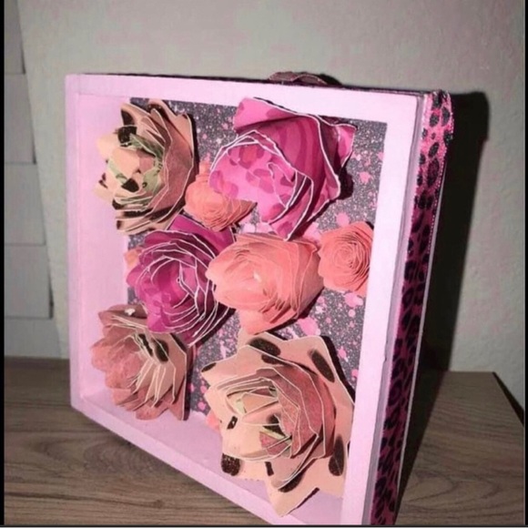 Handmade 3d Paper Flower Shadow Box Wall Hanging - Picture 4 of 7